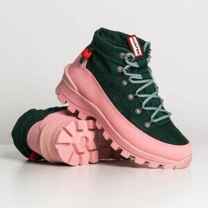 Hunter Travel Explorer Boots (6.5)